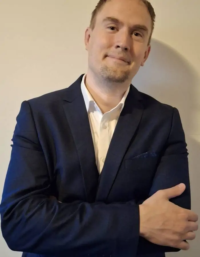 Nico-scholtens-thuis-batterij-vergelijken